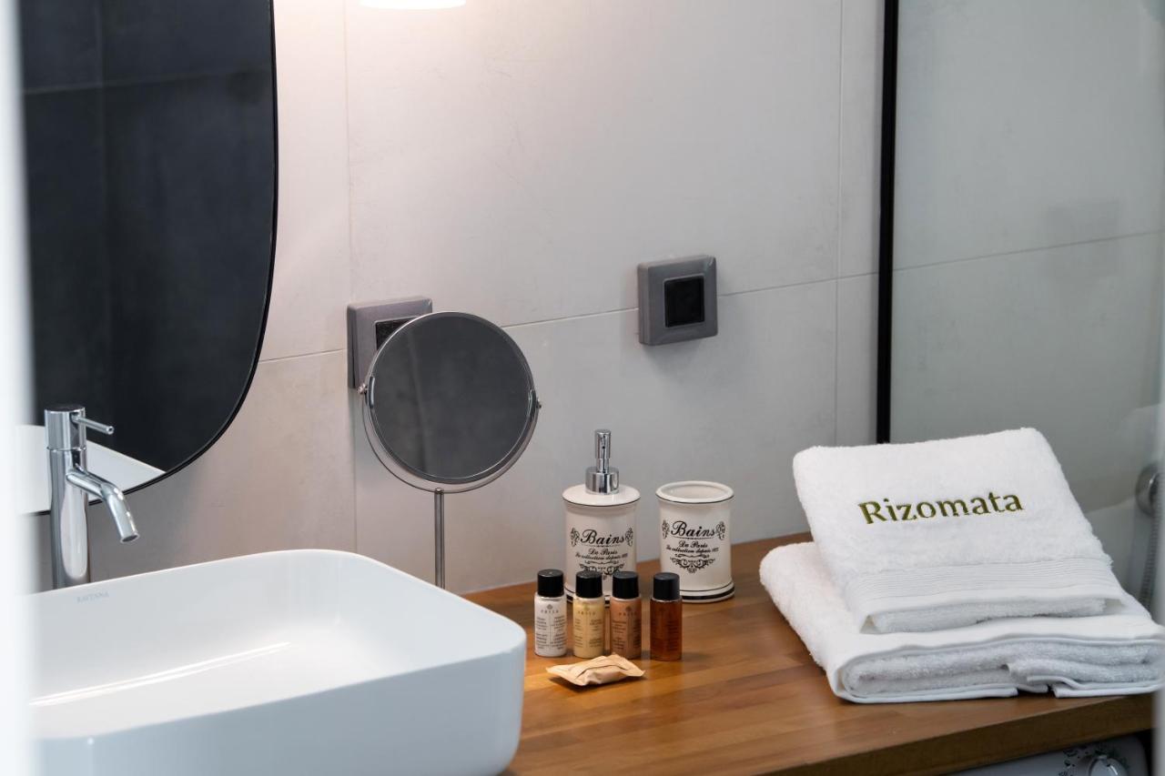 Rizomata Luxury Villa